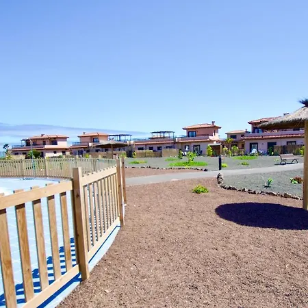 Casita Mae: Chill And Enjoy In Majanicho. La Oliva