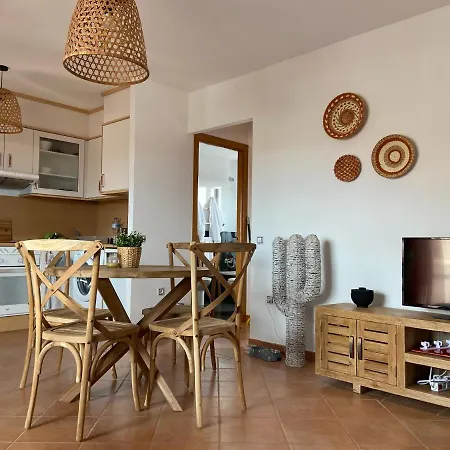 Casita Mae: Chill&enjoy In Majanicho. Сasa de vacaciones *